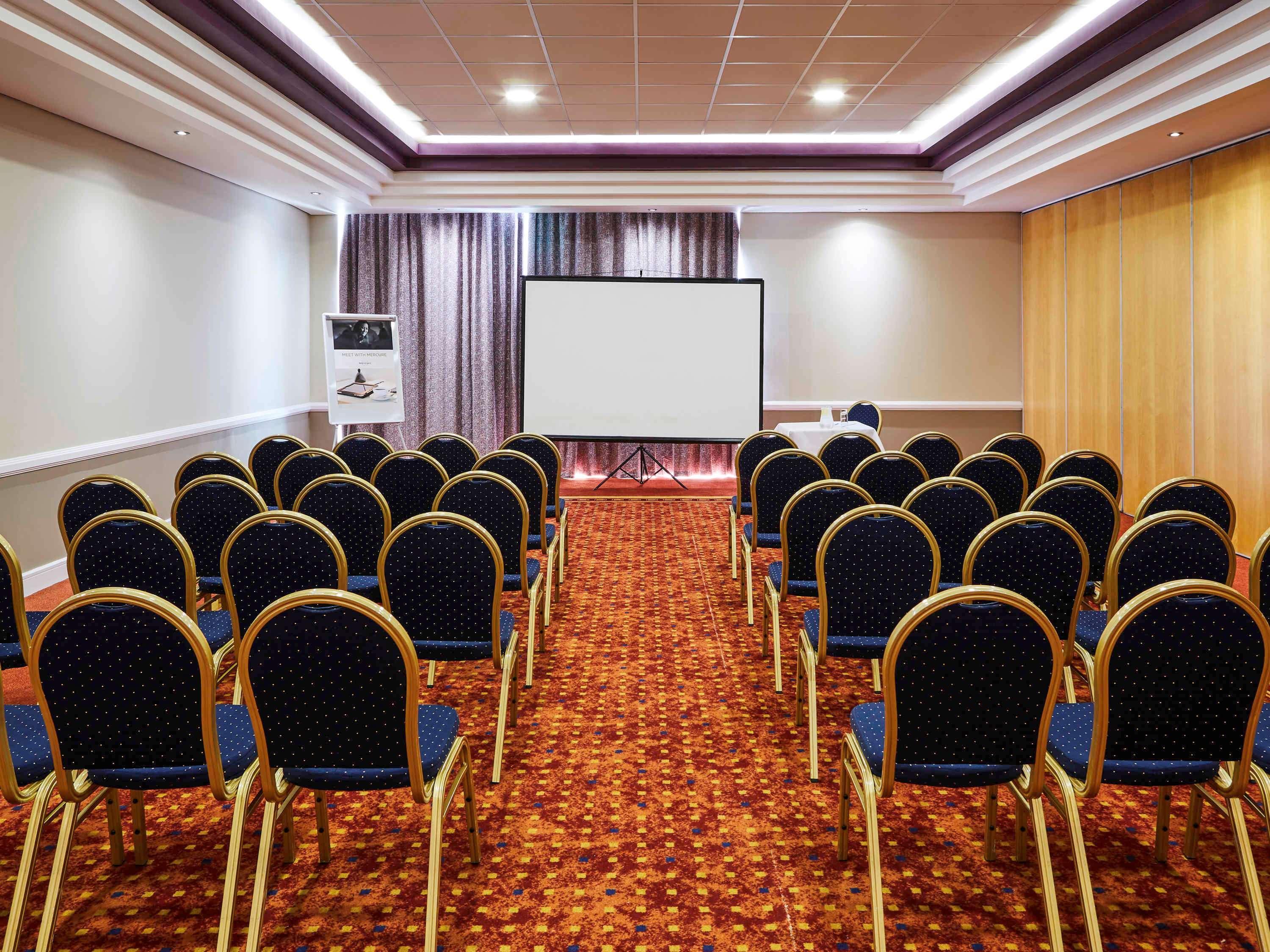 Mercure St Helens St Helens  Екстериор снимка