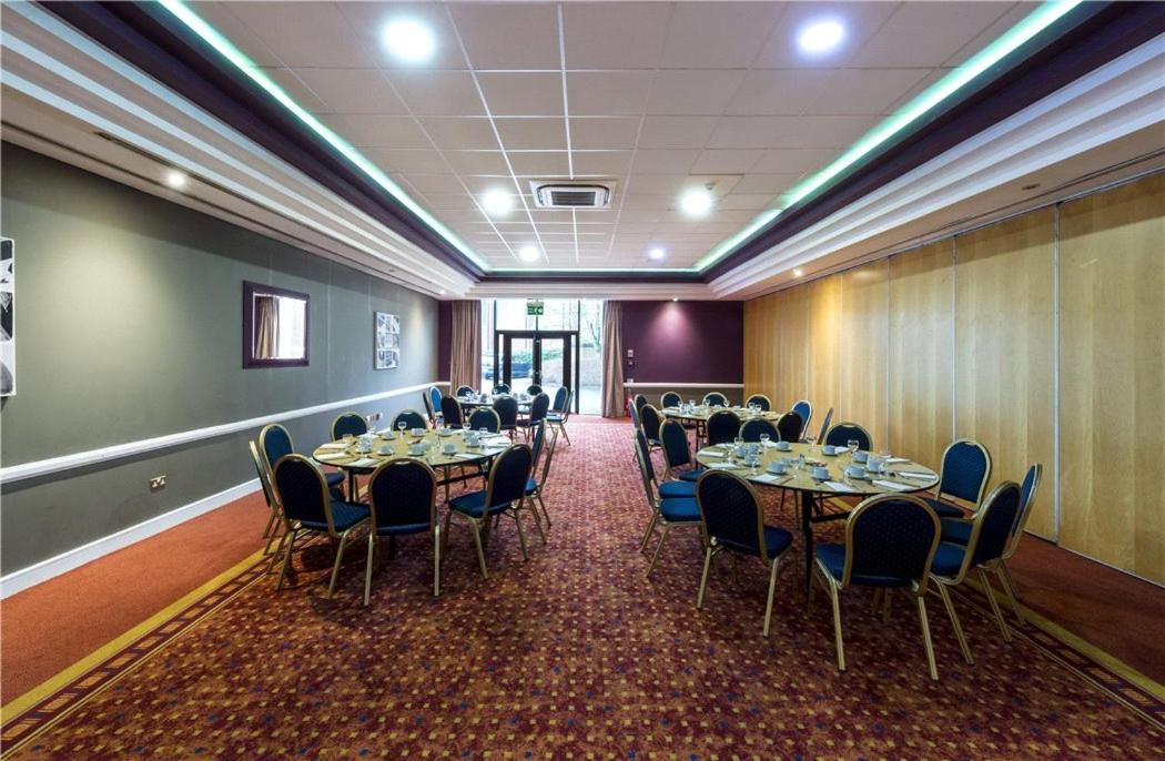Mercure St Helens St Helens  Екстериор снимка