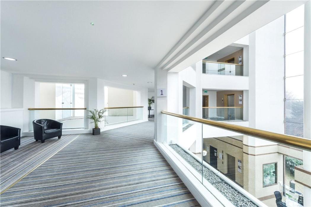 Mercure St Helens St Helens  Екстериор снимка